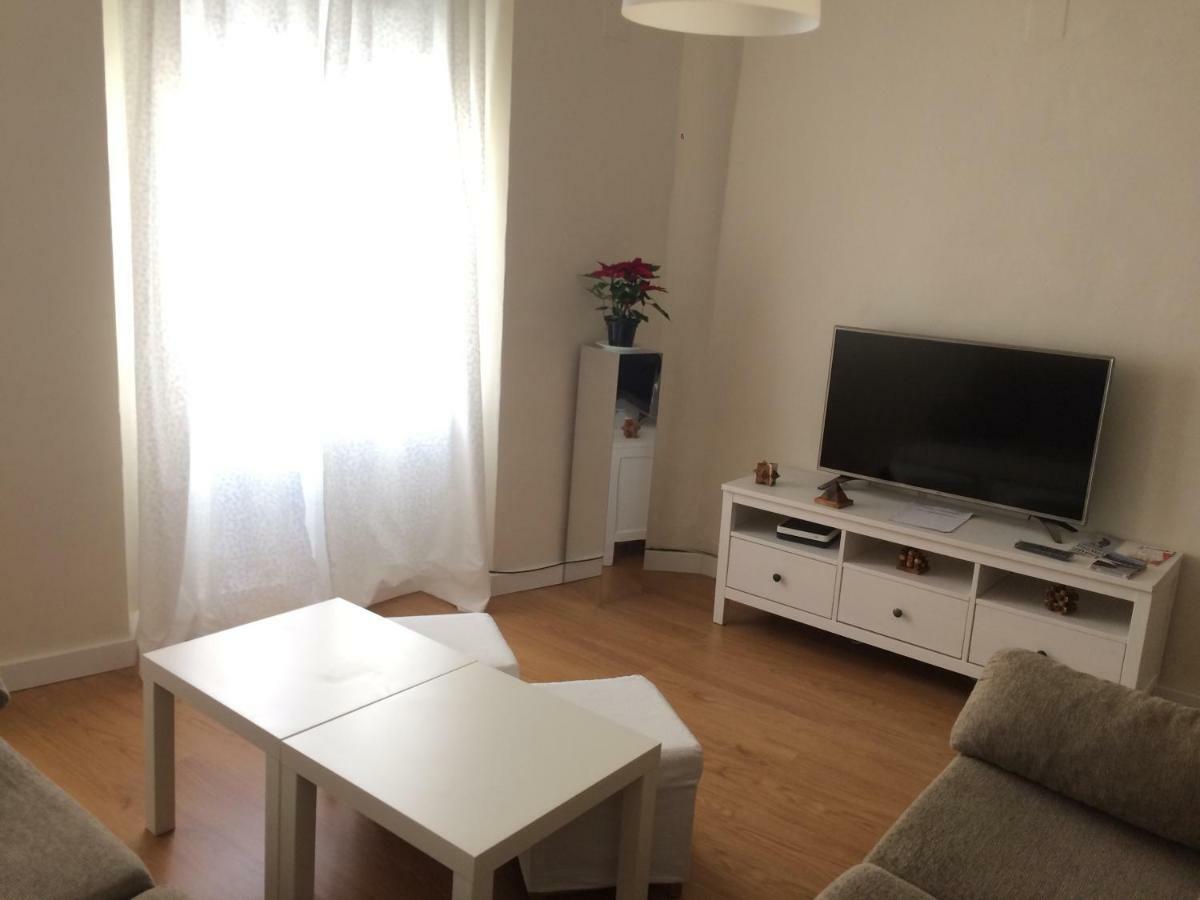 Peris Mencheta Apartamento Sevilha Exterior foto