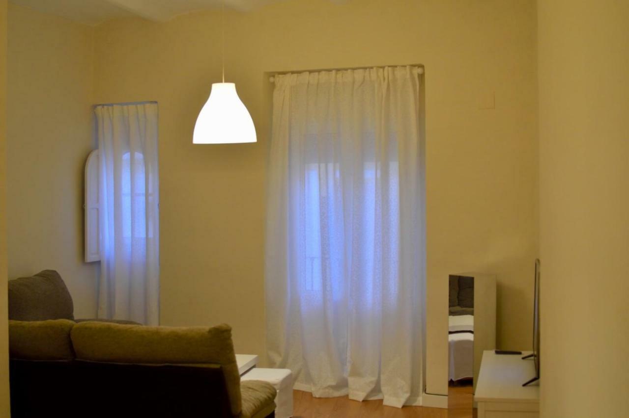 Peris Mencheta Apartamento Sevilha Exterior foto